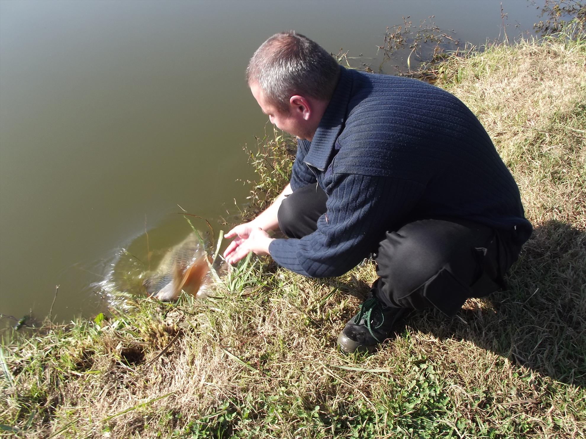 pescuit M.Vlasiei  2012 - dscf0277.JPG